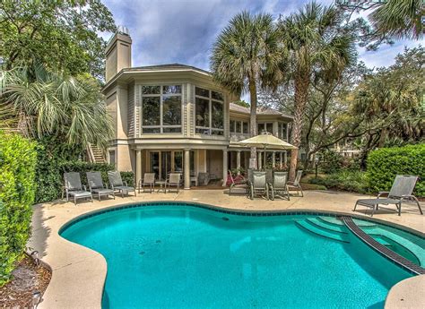 Beach properties hilton head - 2 Hilton Head Beach Villa - Oceanfront three-bedroom and three-bathroom split-level villa in prime South Forest Beach. Experience comfort and convenience at this oceanfront …
